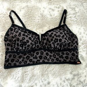 PINK Adjustable Bra in XL